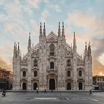 Duomo 10 Min - Spacious In The Heart Of - Wifi Daire